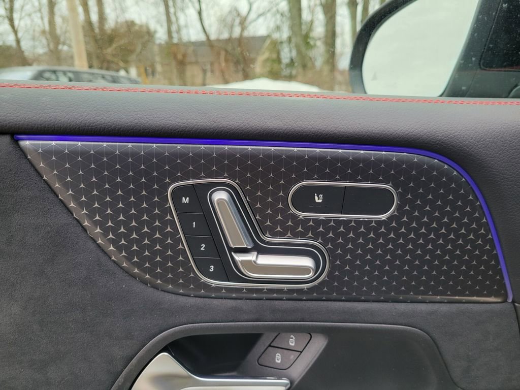 New 2026 Mercedes-Benz GLB 35 AMG 4MATIC image 18