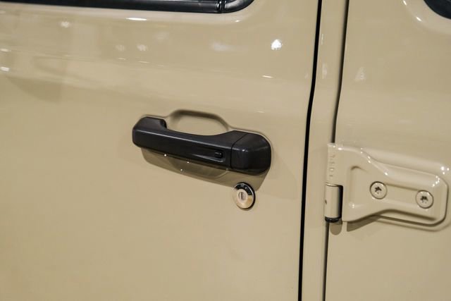 Used 2022 Jeep Gladiator Mojave w/ LED Lighting Group image 37