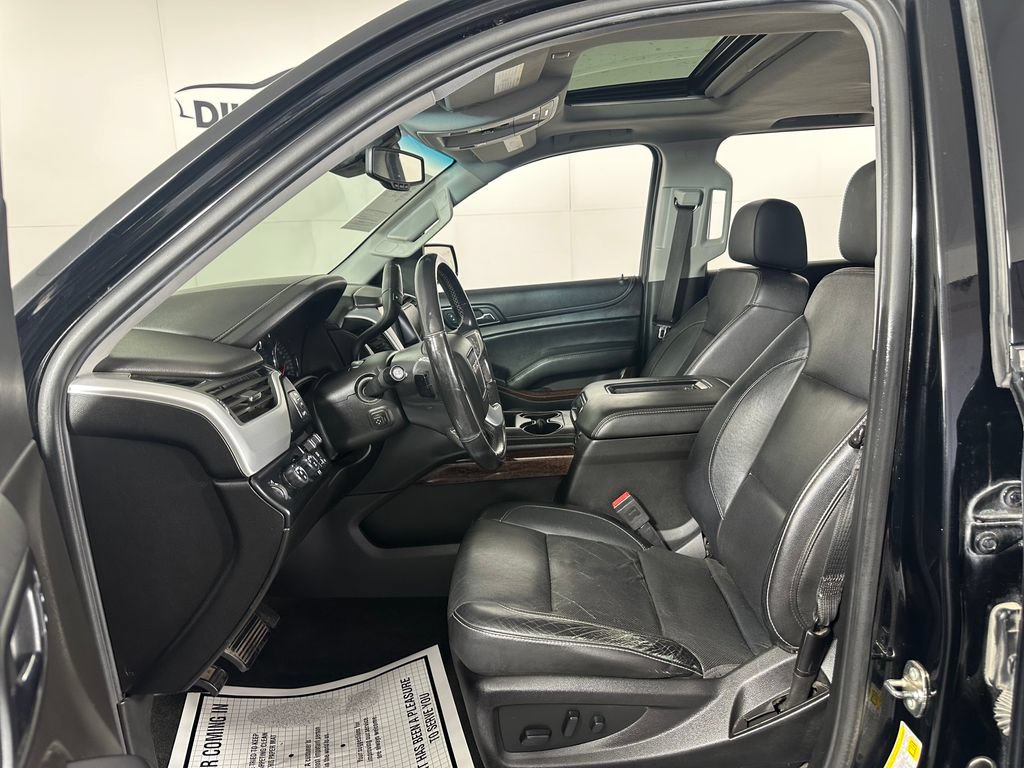 Used 2018 GMC Yukon XL SLT w/ HD Trailering Package AWD/4WD image 13