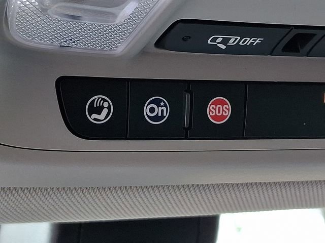 Used 2018 Buick Enclave Essence image 24