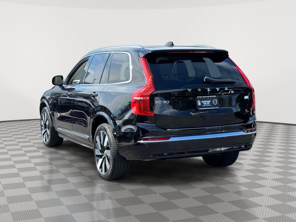 Certified 2024 Volvo XC90 T8 Plus w/ Protection Package Premier AWD/4WD image 5
