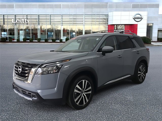 Certified 2025 Nissan Pathfinder Platinum w/ Cargo Package image 1