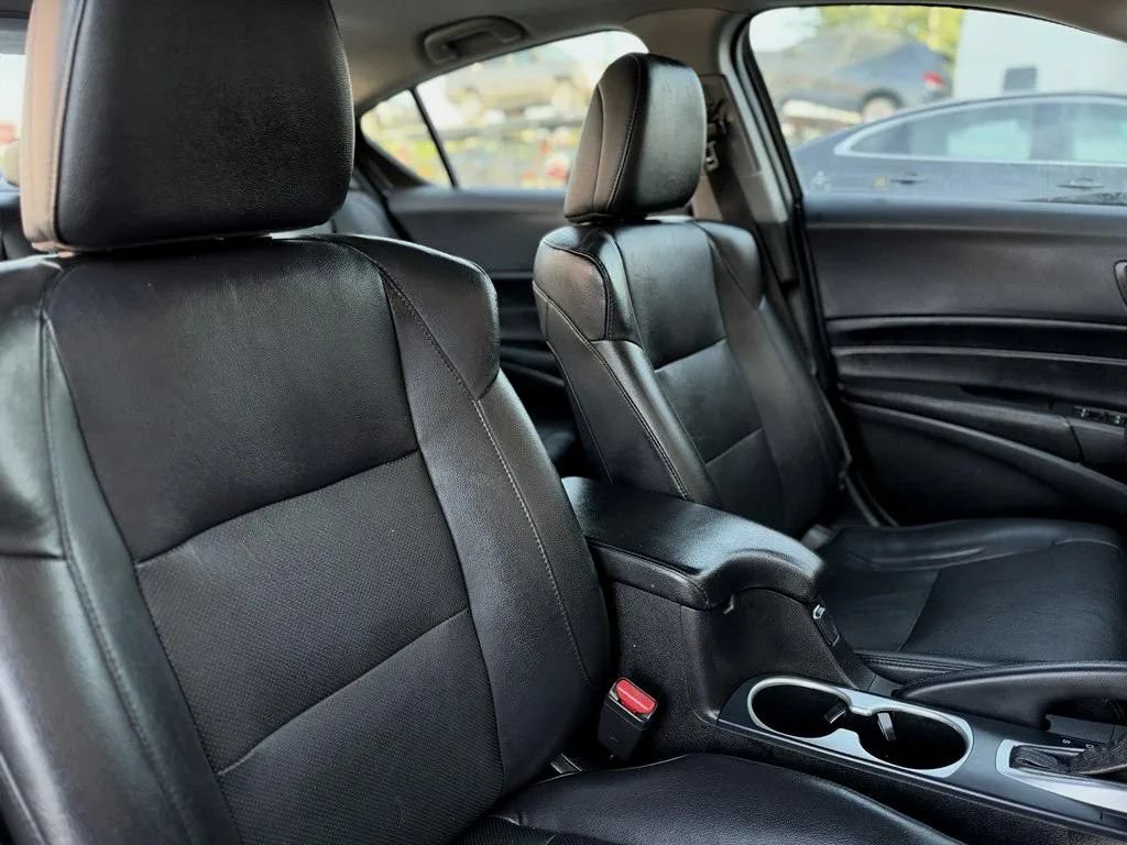Used 2016 Acura ILX w/ Technology Plus Package FWD image 12