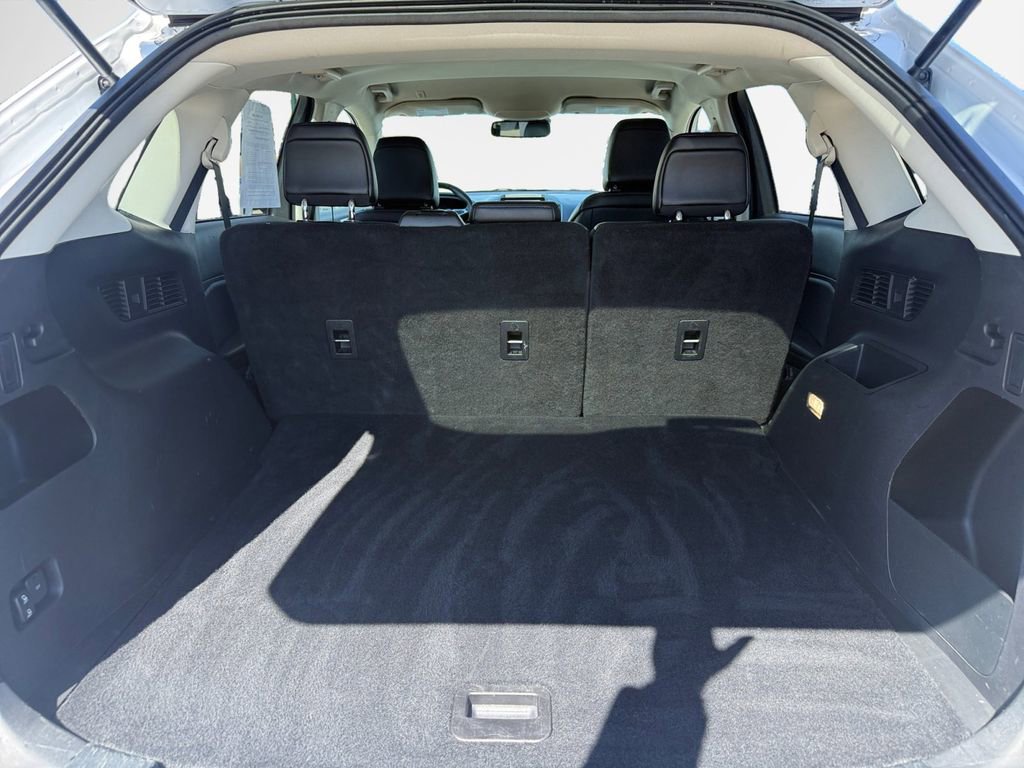 Used 2024 Ford Edge SEL image 24