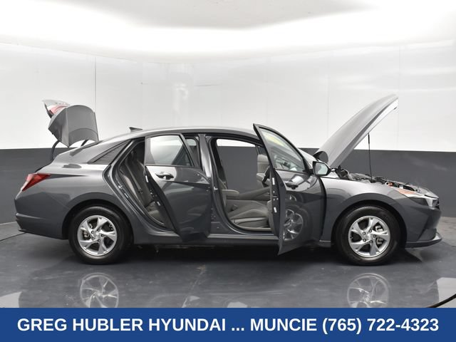 Used 2023 Hyundai Elantra SE FWD image 38