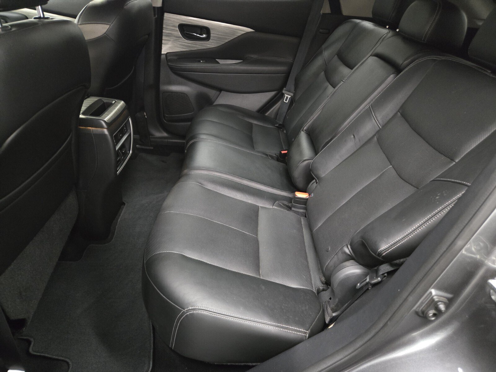 Used 2015 Nissan Murano Platinum w/ Platinum Technology Package FWD image 9