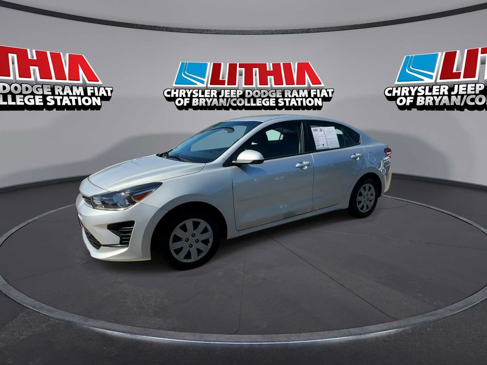 Used 2023 Kia Rio LX FWD image 4