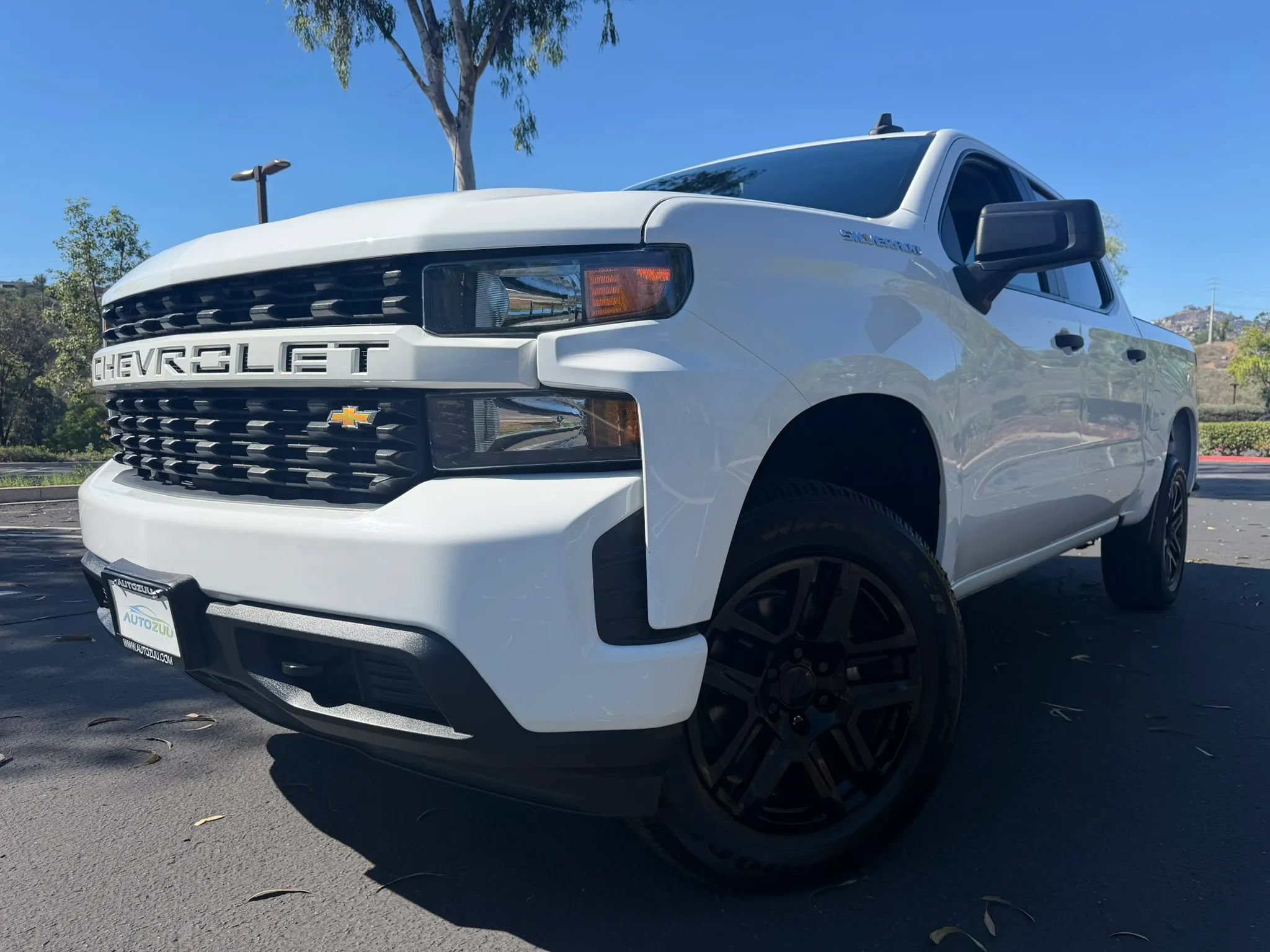 Used 2022 Chevrolet Silverado 1500 Custom w/ Safety Confidence Package RWD image 1