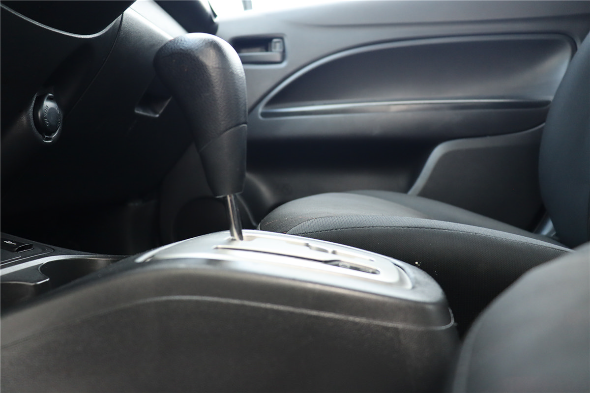 Used 2024 Mitsubishi Mirage ES FWD image 36