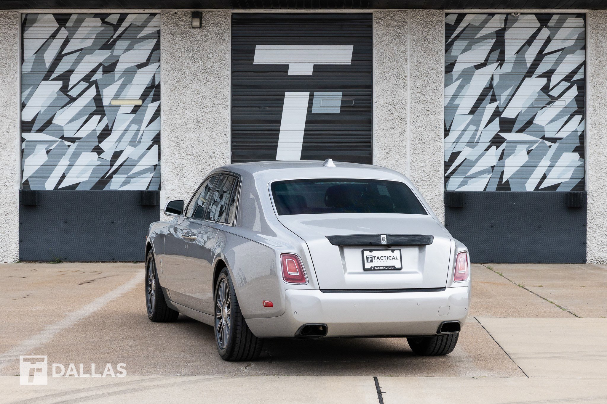 Used 2023 Rolls-Royce Phantom Sedan w/ The Phantom Package image 15