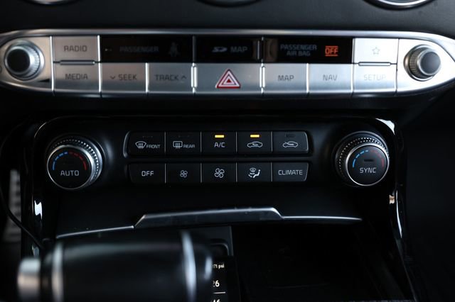 Used 2020 Kia Stinger GT1 image 42