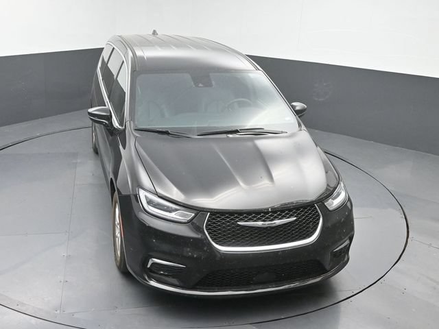 Used 2025 Chrysler Pacifica Select FWD image 38