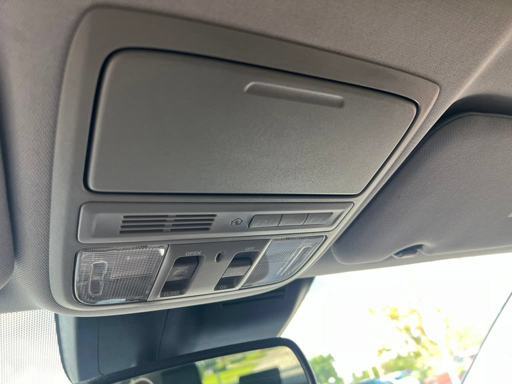 Used 2022 Honda CR-V EX-L image 33