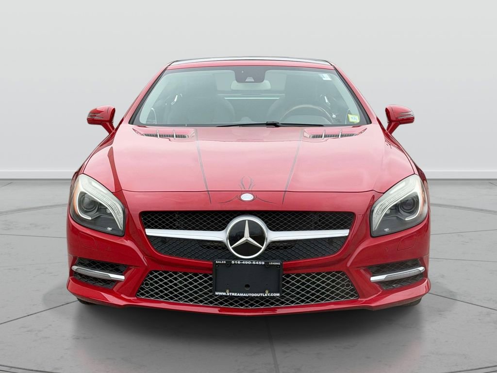 Used 2013 Mercedes-Benz SL 550 image 2