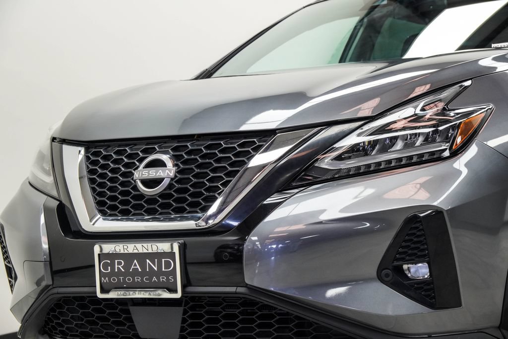 Used 2023 Nissan Murano SV AWD/4WD image 2