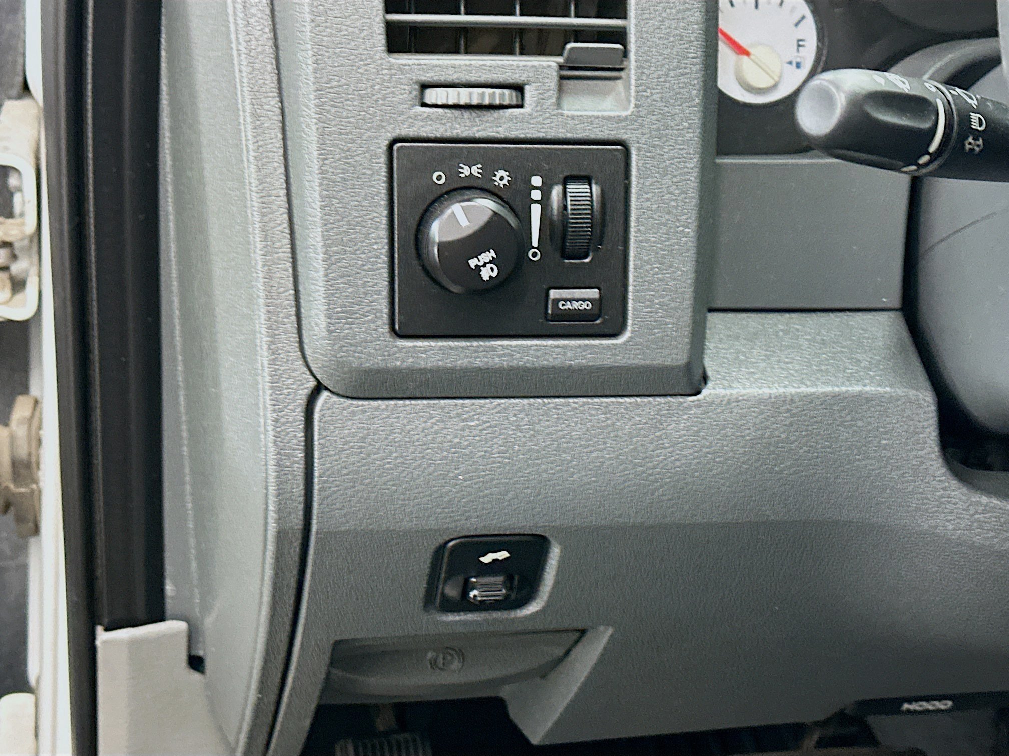 Used 2008 Dodge Ram 1500 Truck Laramie w/ Trailer Tow Group AWD/4WD image 17