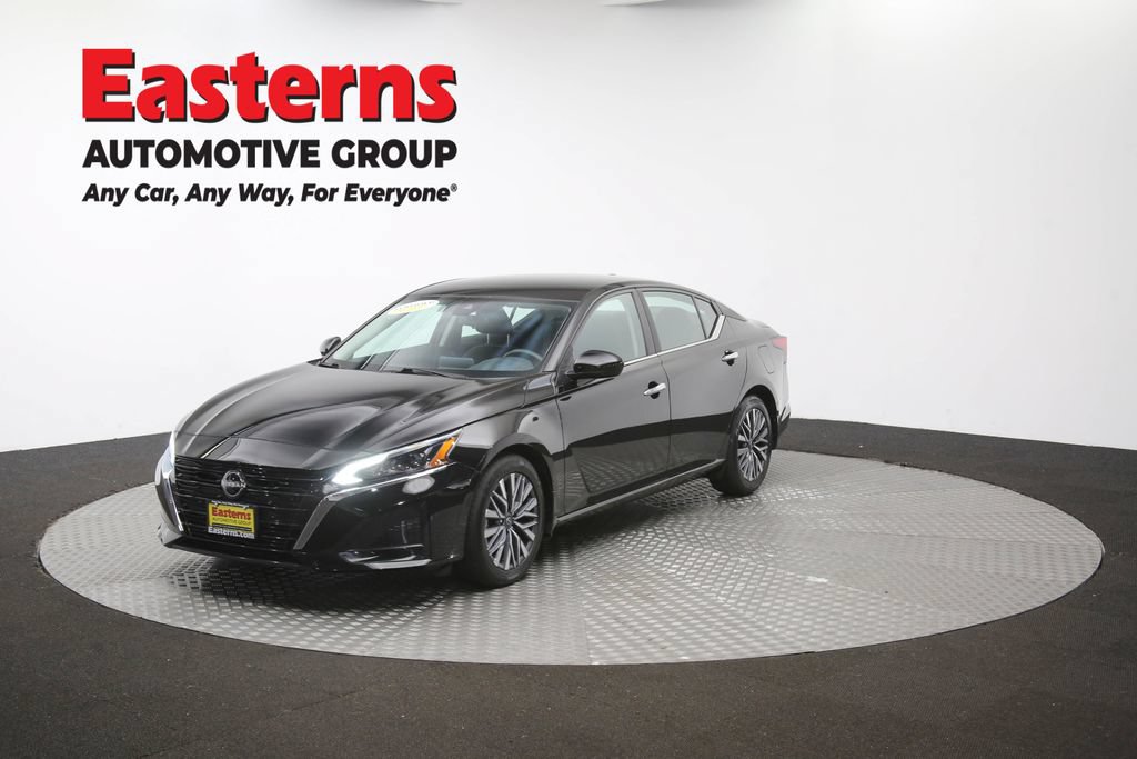 Used 2023 Nissan Altima 2.5 SV FWD image 54