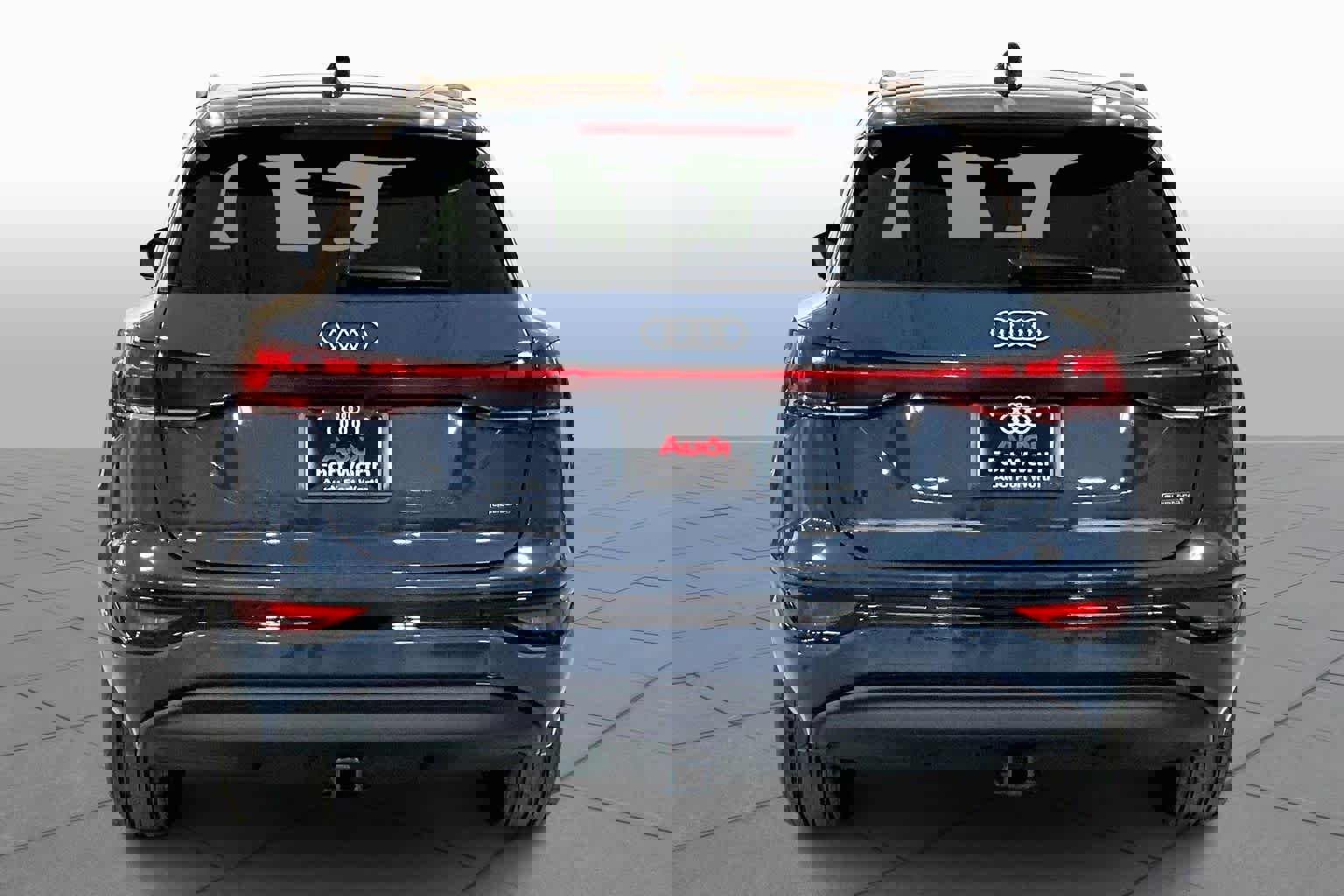 New 2025 Audi Q6 e-tron Premium Plus image 4