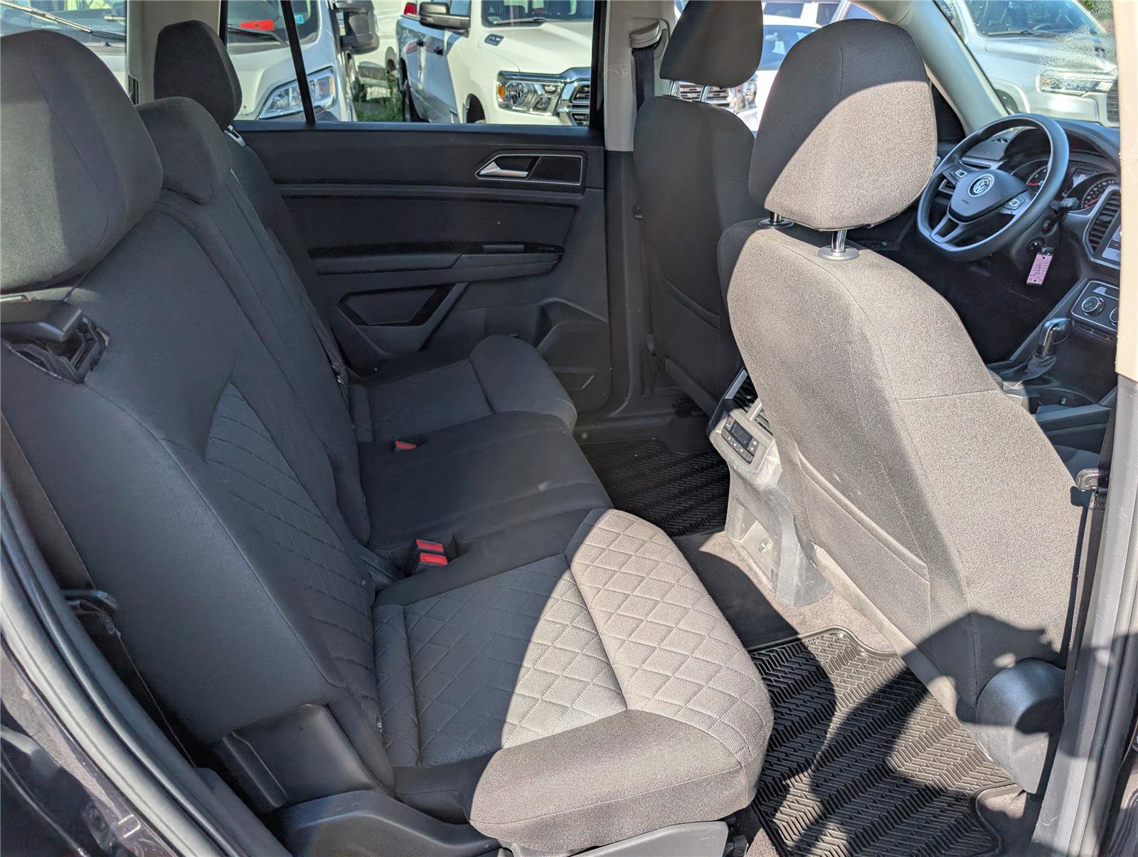 Used 2018 Volkswagen Atlas S FWD image 11