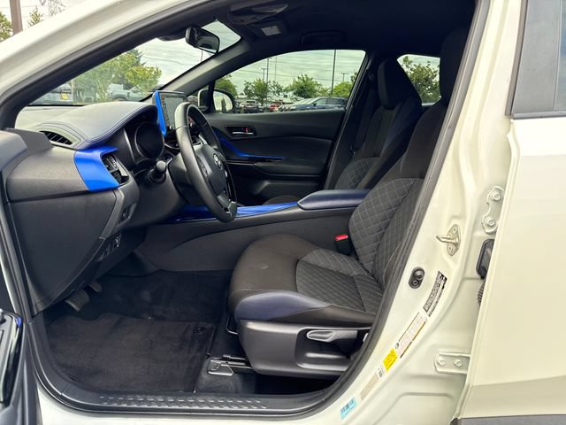Used 2021 Toyota C-HR XLE FWD image 16