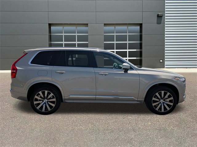 New 2025 Volvo XC90 B6 Plus image 6