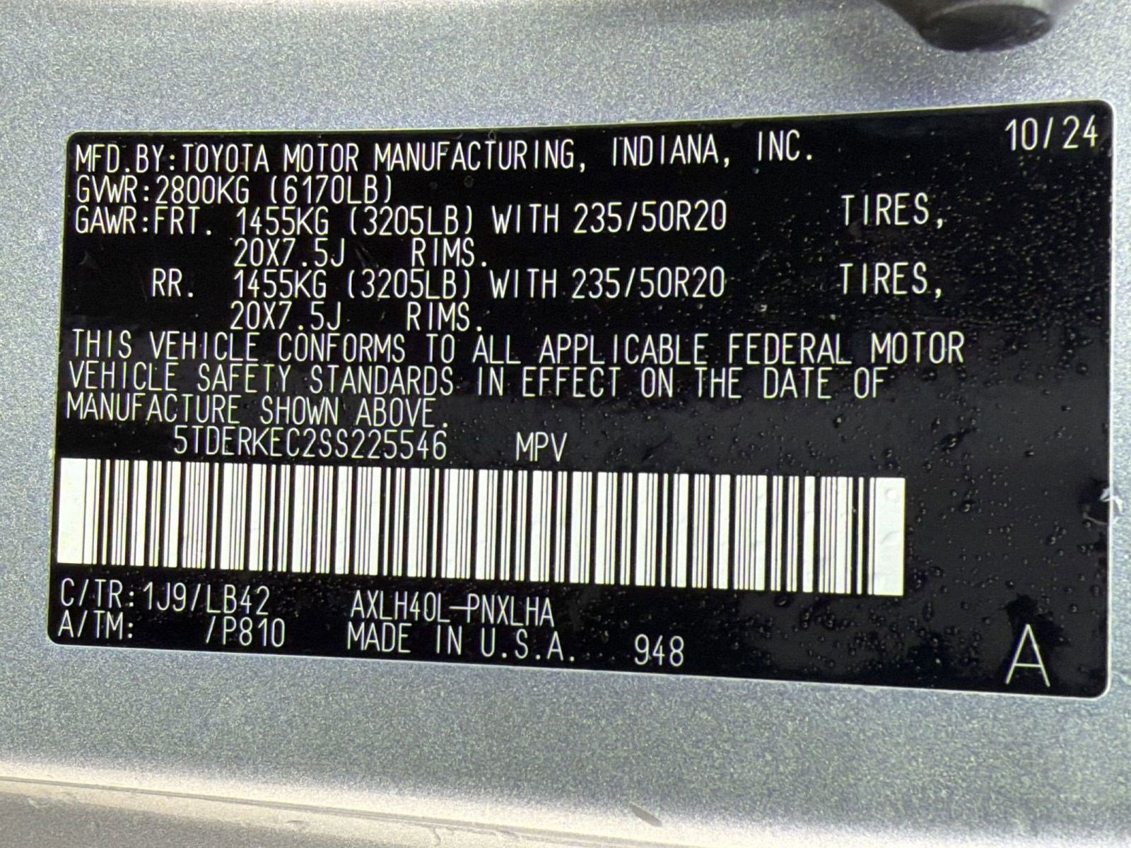 Used 2025 Toyota Sienna Platinum FWD image 20