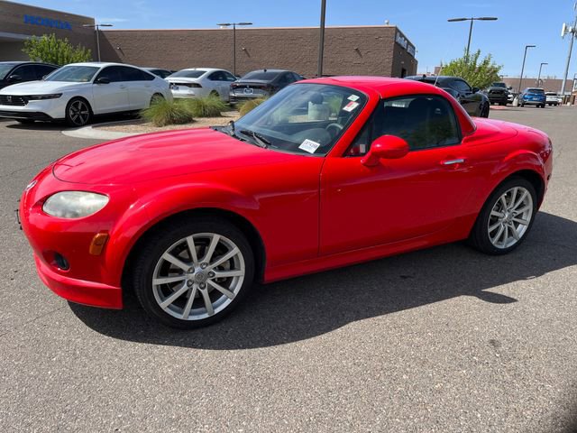 Used 2007 MAZDA MX-5 Miata Grand Touring w/ Premium Pkg RWD image 1