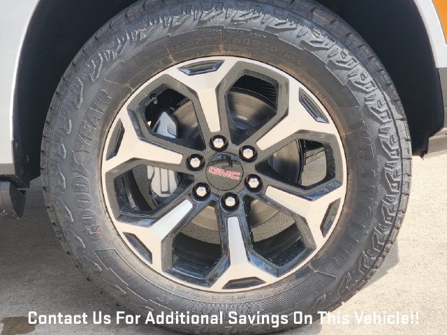 New 2027 GMC Yukon XL AT4 w/ AT4 Premium Plus Package AWD/4WD image 7