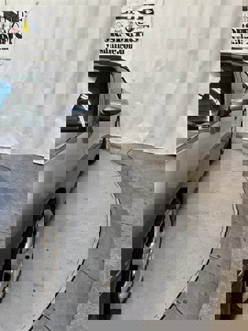 Used 2002 Porsche 911 Carrera 4 image 12