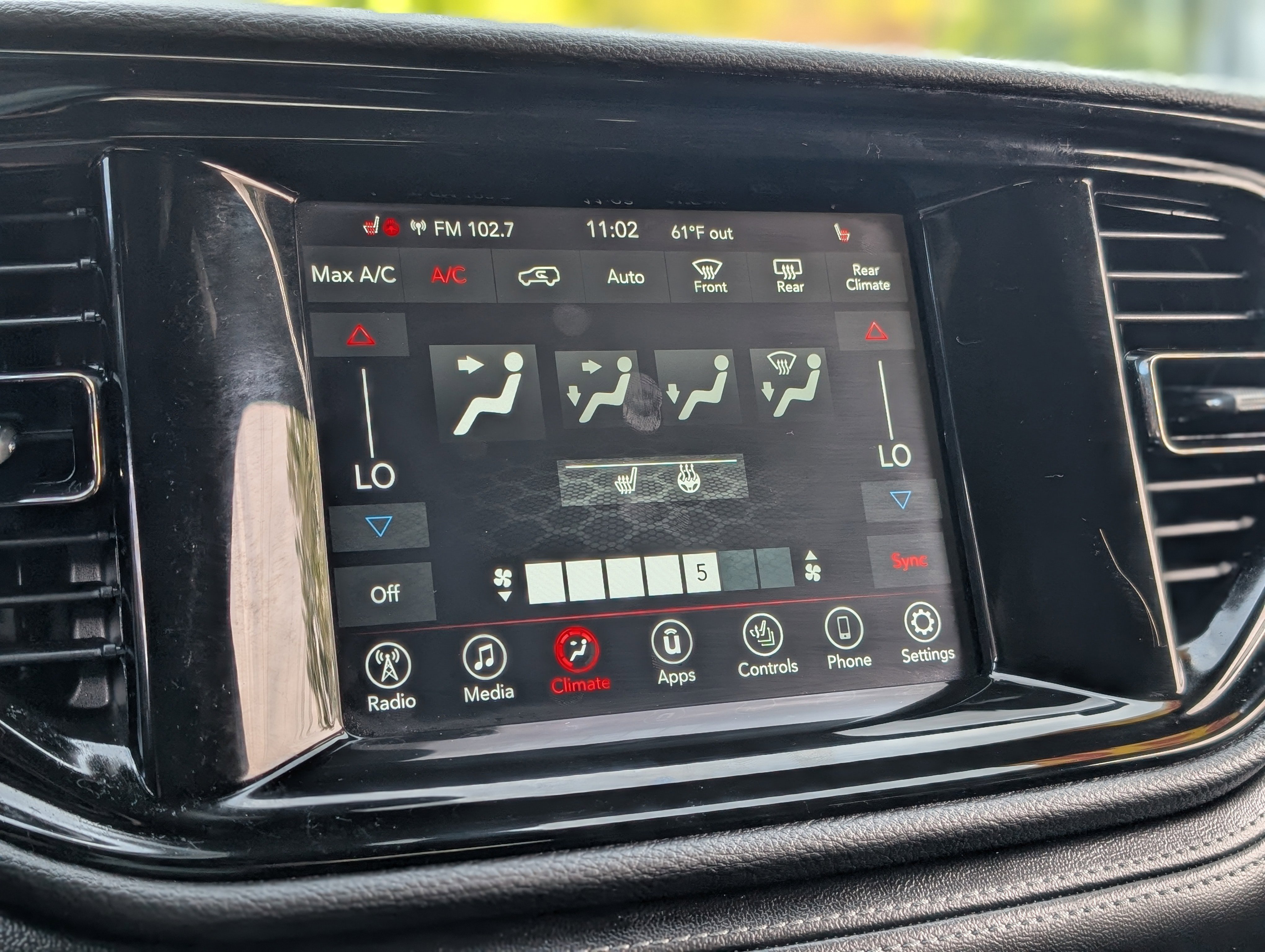 Used 2022 Dodge Durango GT image 21