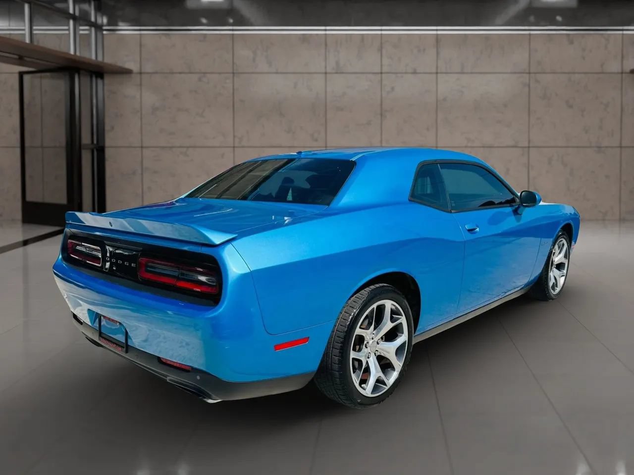 Used 2015 Dodge Challenger R/T Plus RWD image 5