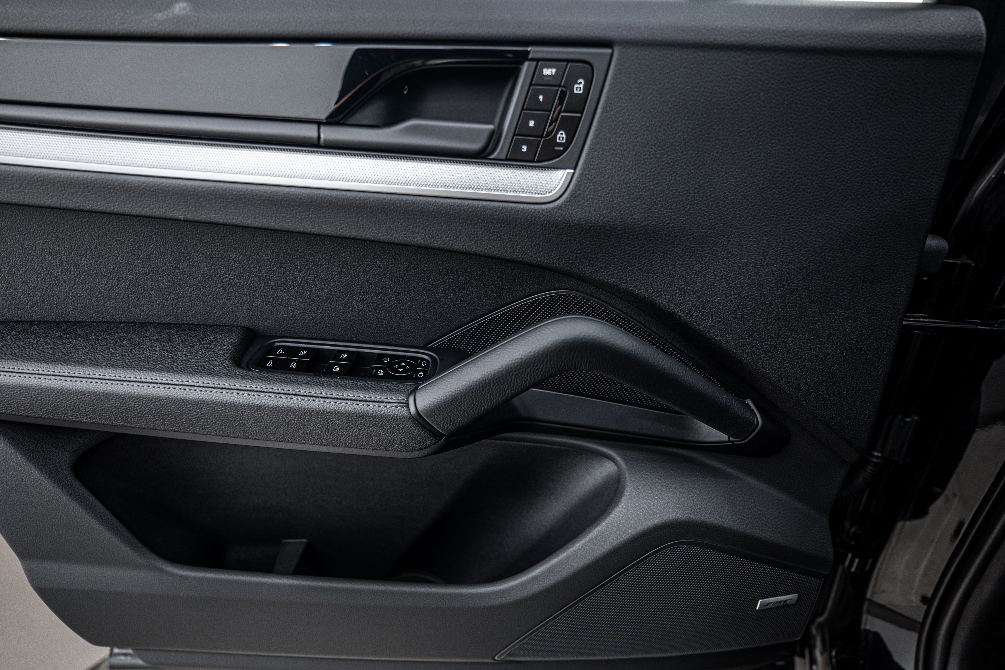 Certified 2026 Porsche Cayenne image 21