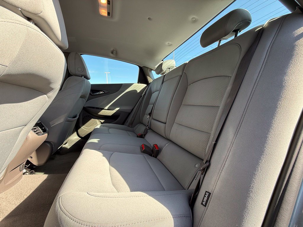 Used 2024 Chevrolet Malibu LT FWD image 34