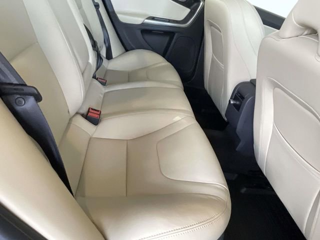 Used 2018 Volvo S60 T5 Dynamic w/ Protection Package image 15