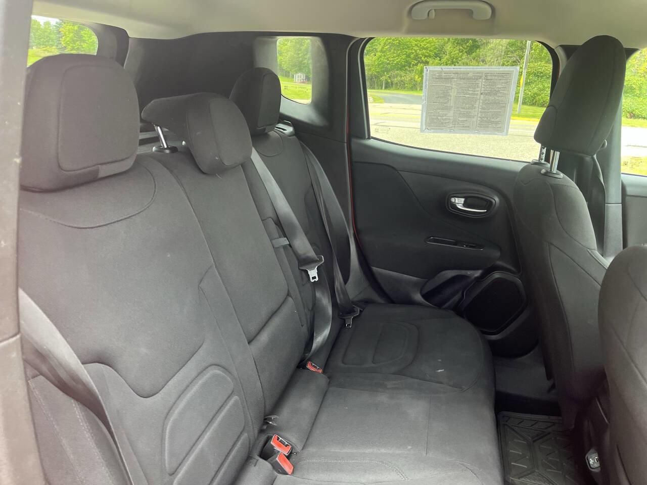 Used 2021 Jeep Renegade Latitude w/ Convenience Group image 37