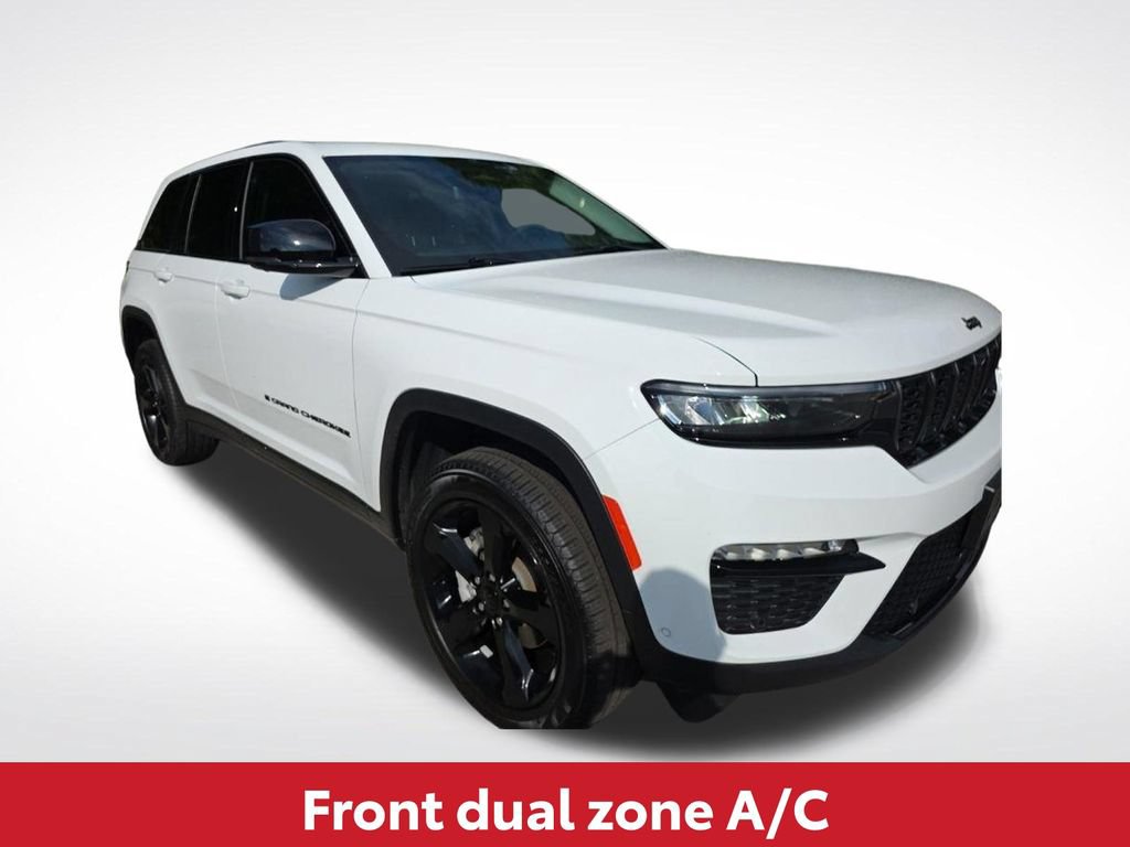 Used 2023 Jeep Grand Cherokee Limited w/ Luxury Tech Group II RWD image 11