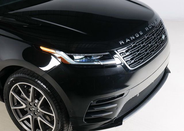 New 2026 Land Rover Range Rover Velar Dynamic SE image 26