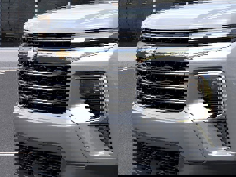 New 2025 Chevrolet Traverse LT w/ Enhanced Driving Package image 13