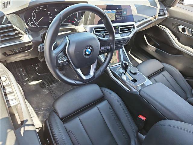 Used 2021 BMW 330i Sedan w/ Parking Assistance Package RWD image 10
