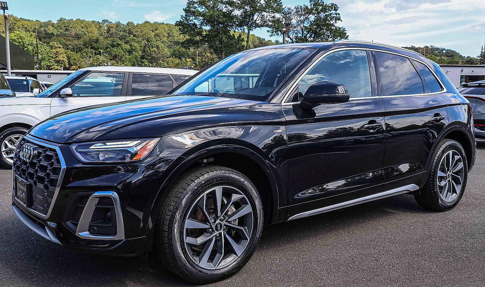 Used 2022 Audi Q5 2.0T Premium AWD/4WD image 3