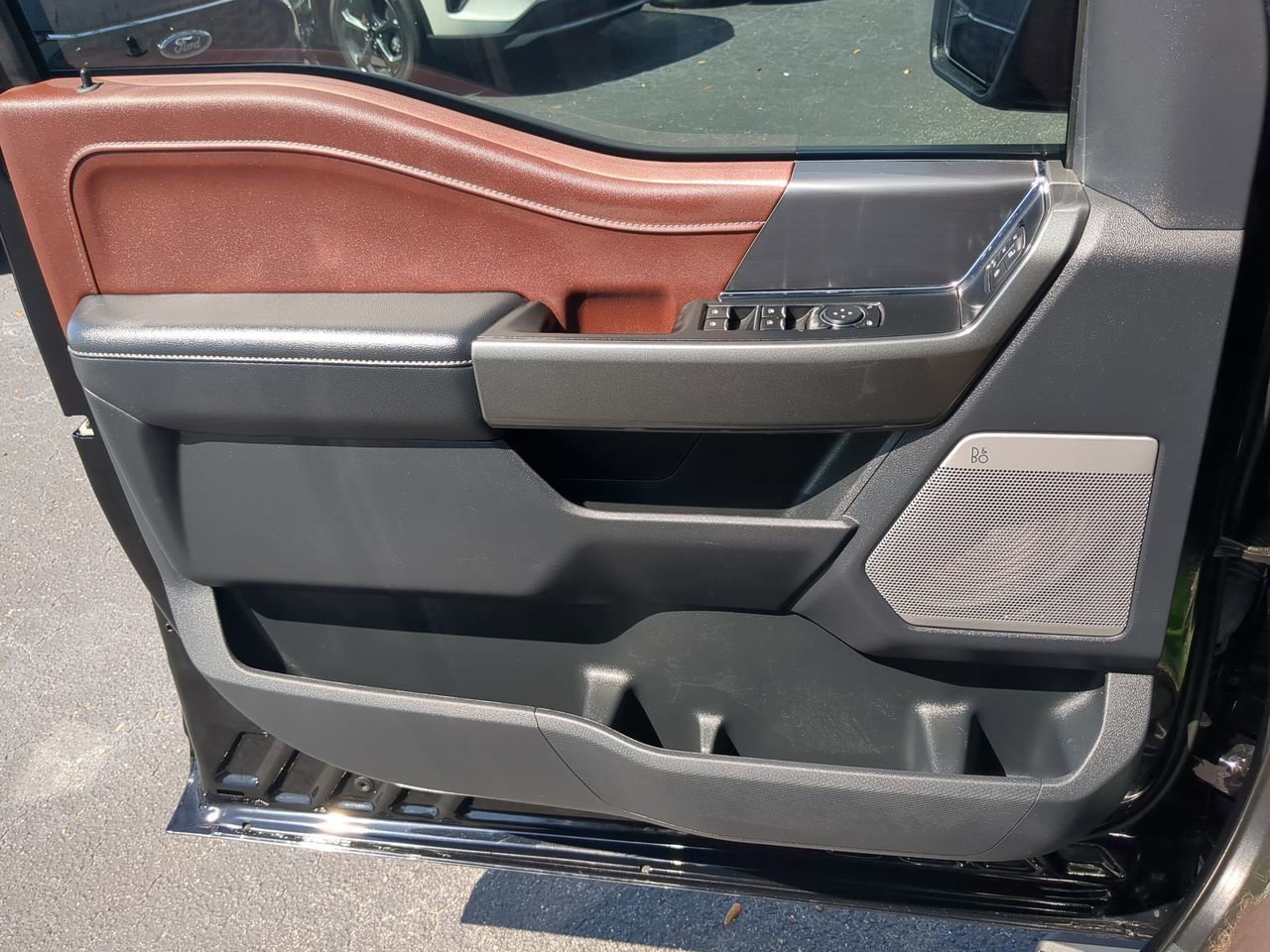 Certified 2023 Ford F150 Lariat image 30