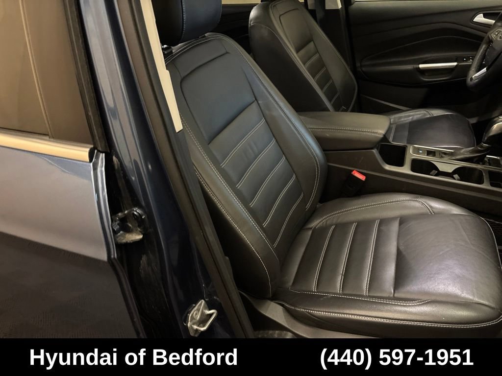 Used 2018 Ford Escape Titanium AWD/4WD image 23