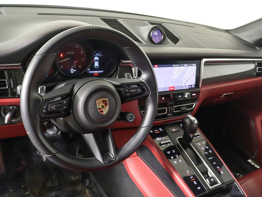 Used 2024 Porsche Macan GTS AWD/4WD image 25
