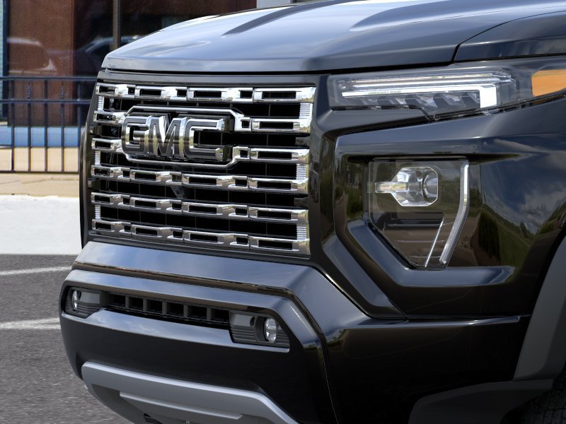 New 2026 GMC Canyon Denali w/ LPO, Denali Black Edition AWD/4WD image 13