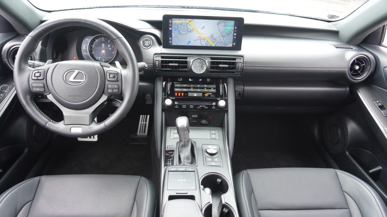 Certified 2023 Lexus IS 350 F Sport RWD image 30