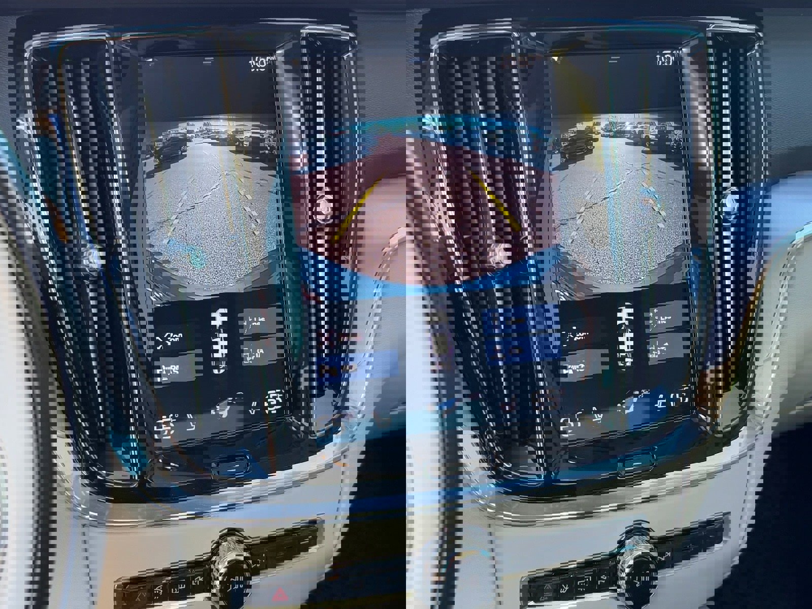 Used 2020 Volvo S60 T6 Momentum image 25