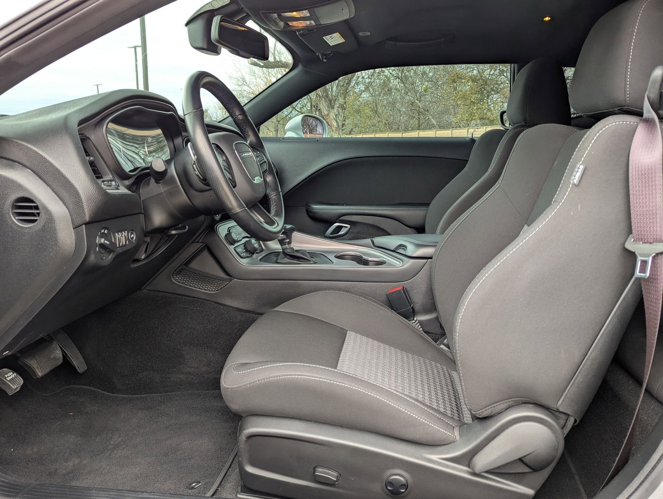 Used 2023 Dodge Challenger R/T image 9