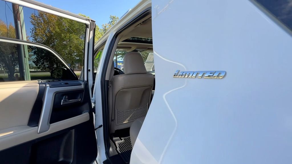 Used 2018 Toyota 4Runner 2WD image 38