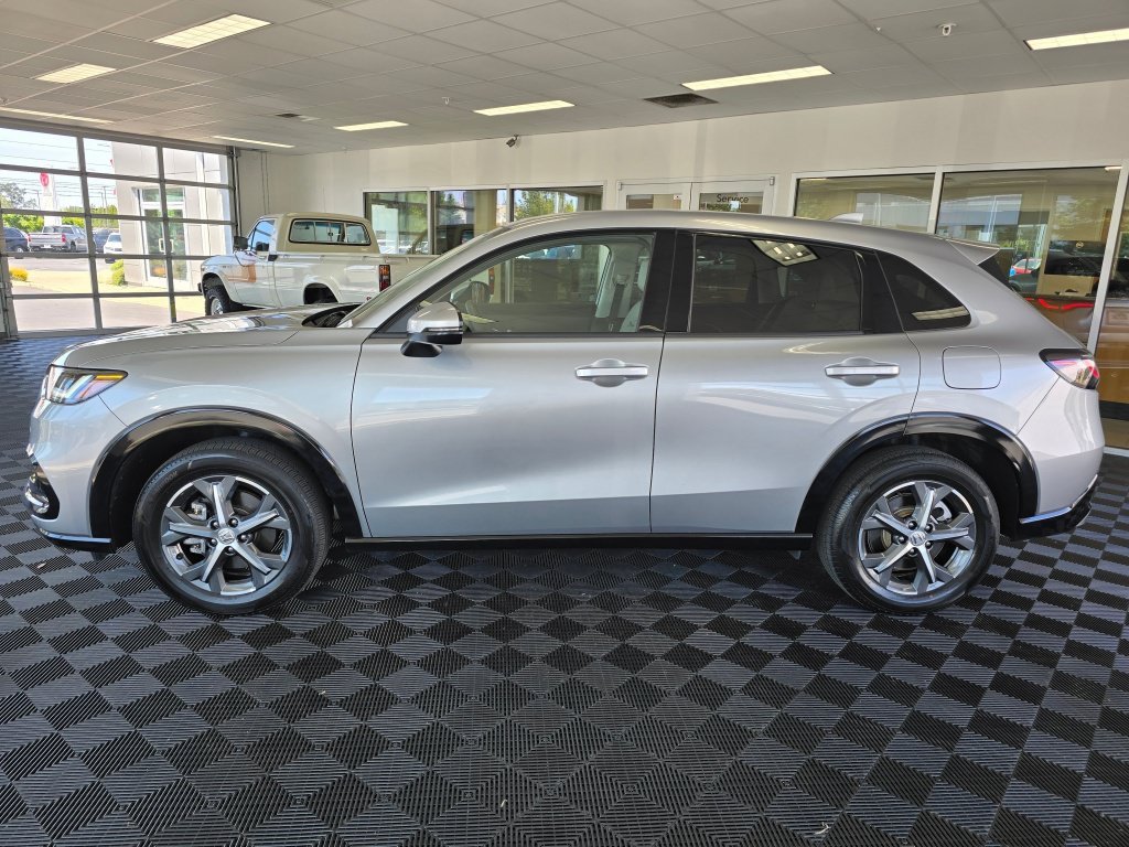 Used 2024 Honda HR-V EX-L image 6