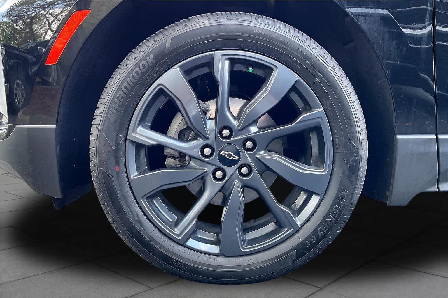 Used 2024 Chevrolet Equinox RS FWD image 18